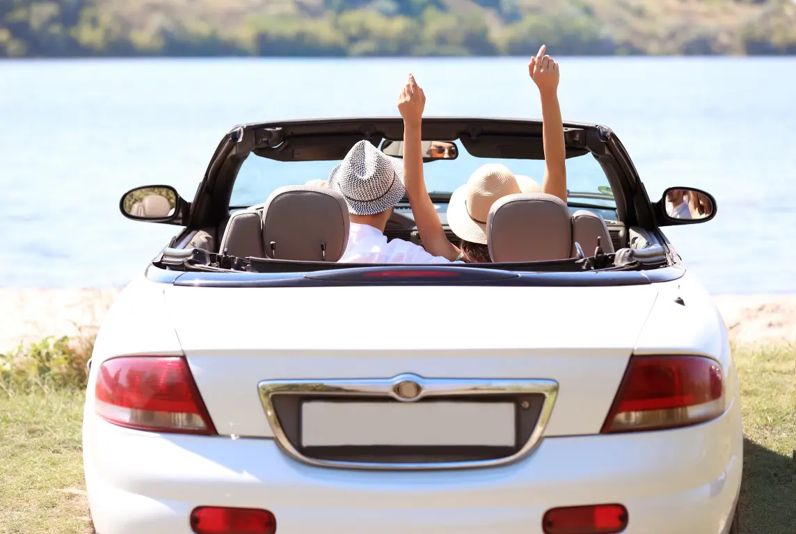 A couple enjoys the freedom of owning a car in Australia—possible even without permanent residency, thanks to tailored car finance solutions.